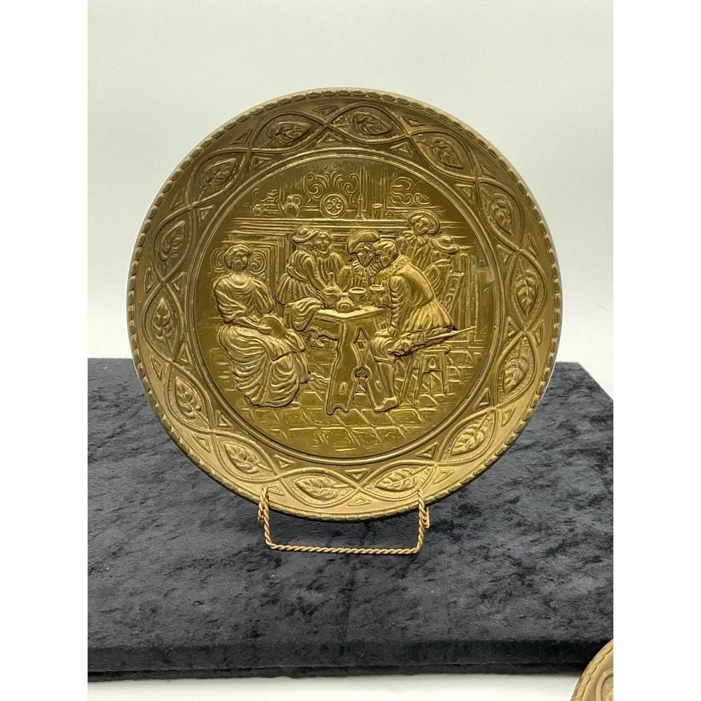 Brass English Pub Embossed Wall Hanging/Plates— Vintage 9.5
